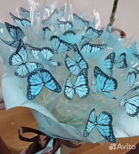 Букет бабочек