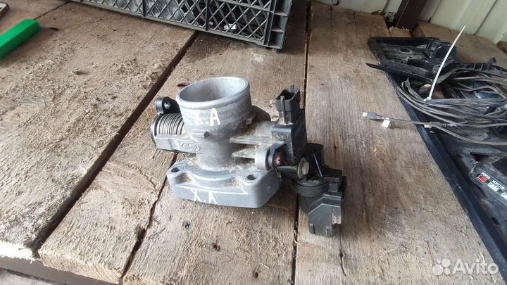 Дроссельная заслонка Hyundai Accent Avante 1.5