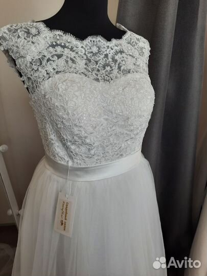 Свадебное платье с рукавами новое