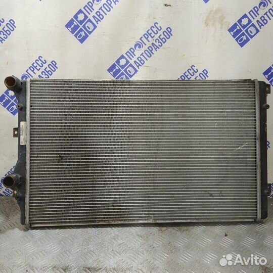 Радиатор Volkswagen Passat B6 седан 1.9 дизель BXE