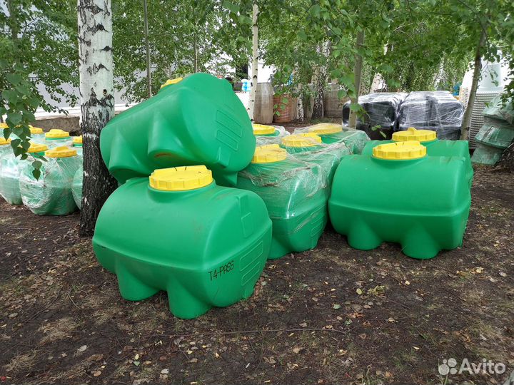 Бак 300 литров горизонтальный