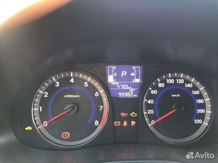 Hyundai Solaris 1.6 AT, 2015, 98 296 км