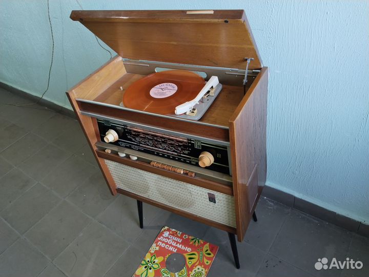 Редкая юбилейная (50 лет СССР) 