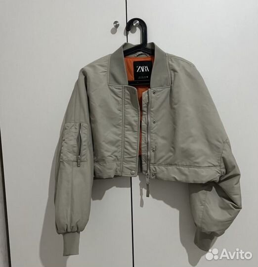Бомбер zara