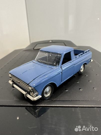 Модель автомобиля Москвич Пикап 1/43