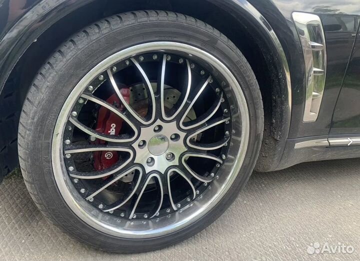 Колеса в сборе r22 летние диск резин 285/35/22 шин