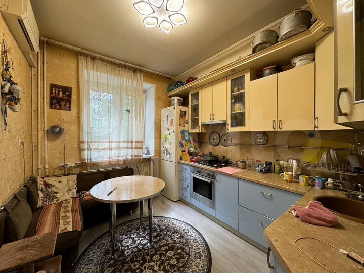 2-к. квартира, 59,4 м², 2/3 эт.