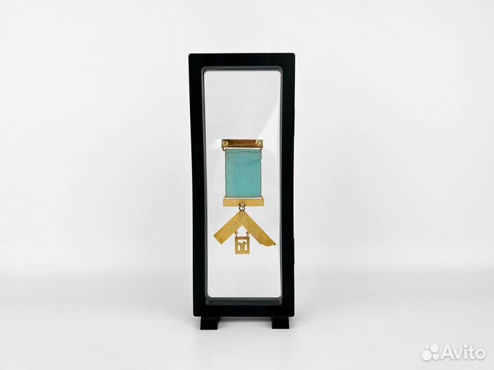 Масонский знак Мастера, Англия, золочение, 1983 г