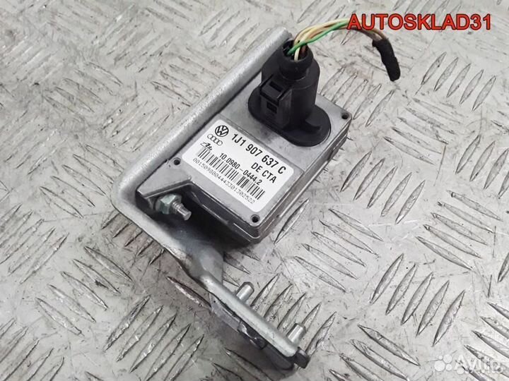 Датчик ускорения Volkswagen Golf 4 1J0907655