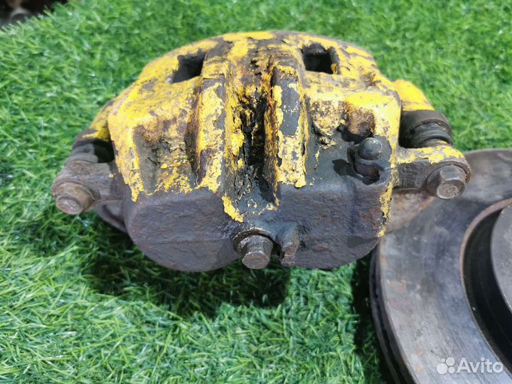 Суппорт передний/задний Hyundai XG/Grandeur 2.5