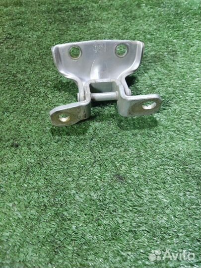 Петля двери задняя правая Hyundai Sonata