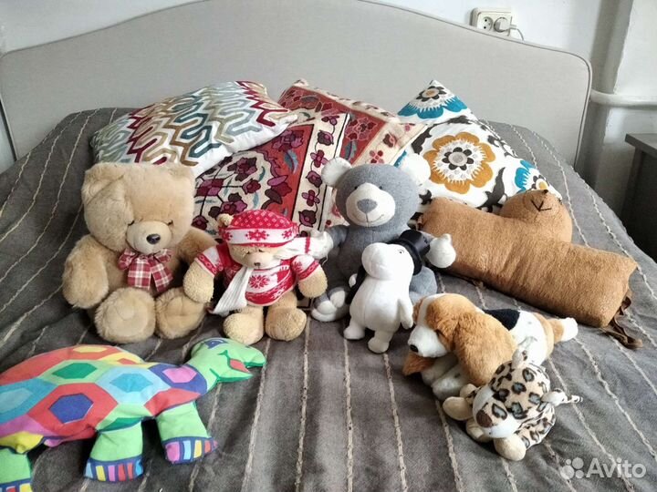 Отдам игрушки
