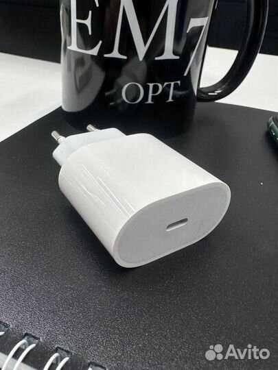 Блок питания apple 20w Type -C