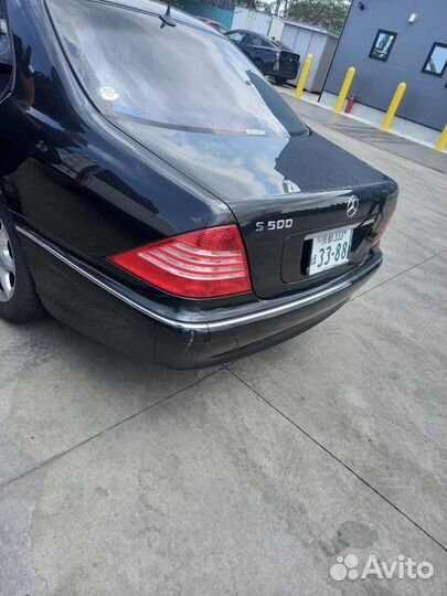 В разборе из Японии Mercedes Benz W220