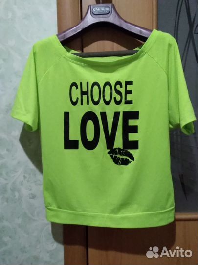 Футболка женская