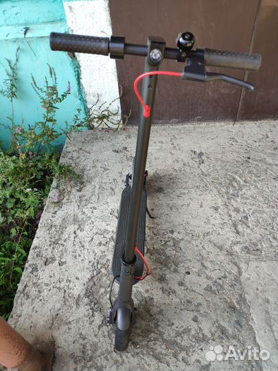 Электро самокат Xiaomi M365 PRO