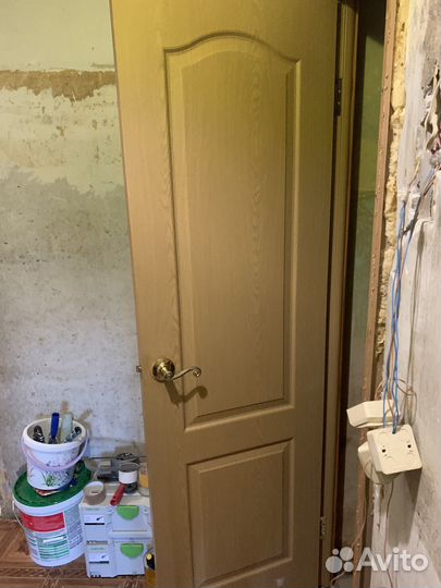 Продаю двери