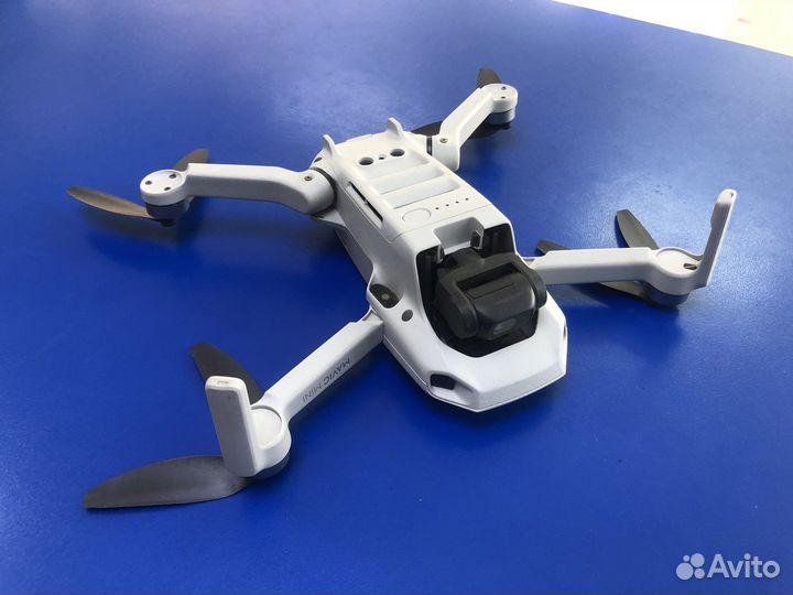 Дрон квадрокоптер Dji mavic mini (1)