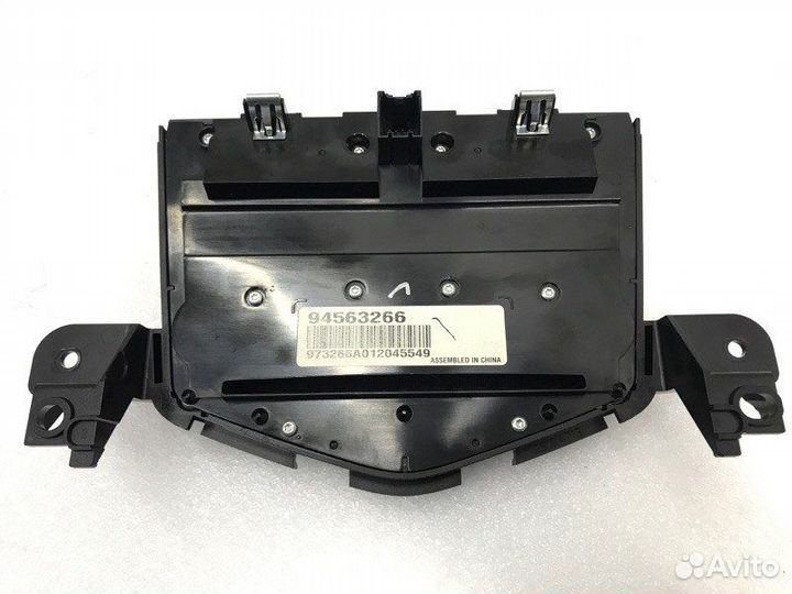 Блок управления магнитолой Chevrolet Cruze 1 седан