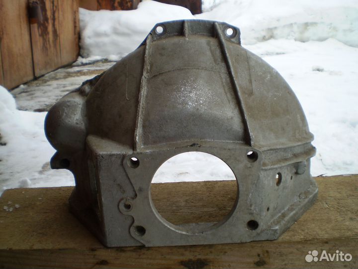 Картер сцепления верхний дв.417 (УАЗ, стар.обр.)