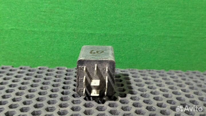 Реле (прочее) Audi A4 B5 8D0 959 257