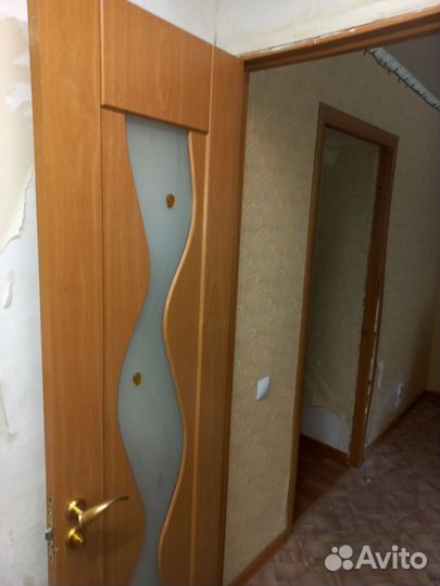 Дверь деревянная бу