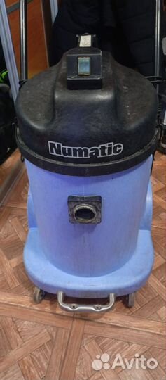 Строительный пылесос бу