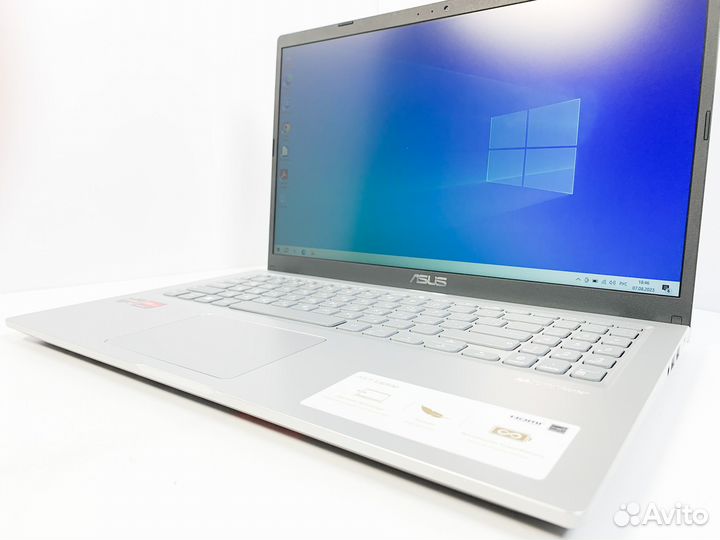 Ноутбук Asus Ryzen 5/8Gb/SSD512Gb