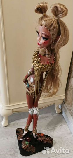 Кошка скульптура Инги Бутиной