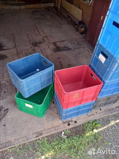 Пластиковые ящики бу