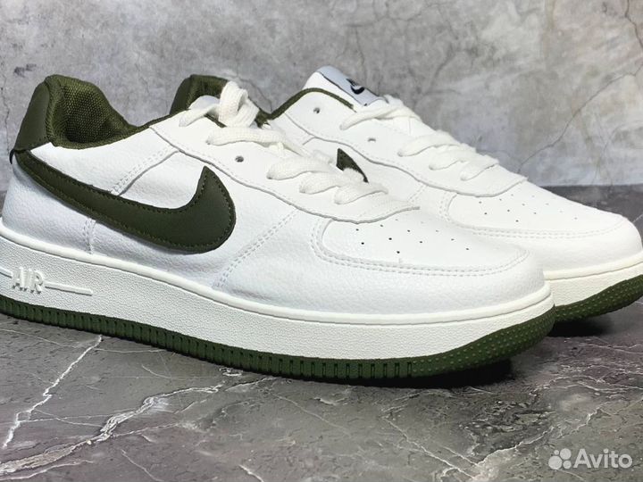 Кроссовки Nike Air Force 1