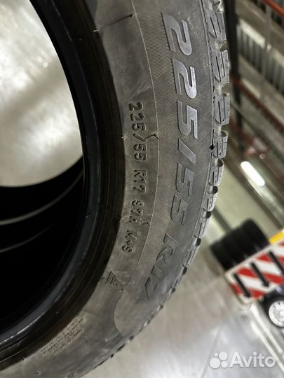 Pirelli Winter Sottozero 3 225/55 R17