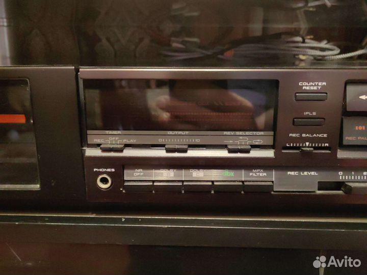 Дека кассетная Akai GX-R60