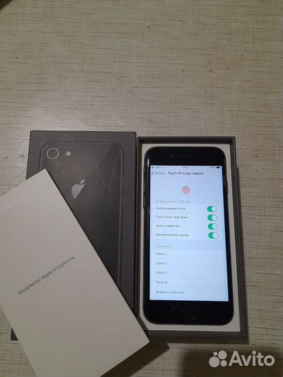 iPhone 8, 64 ГБ