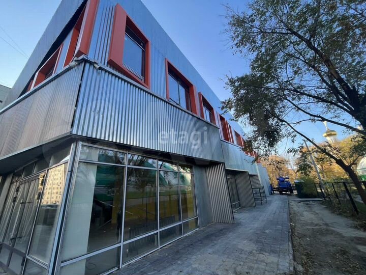 Сдам торговое помещение, 83 м²