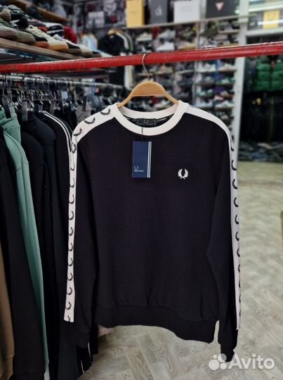 Fred perry свитшот мужской с лампасами