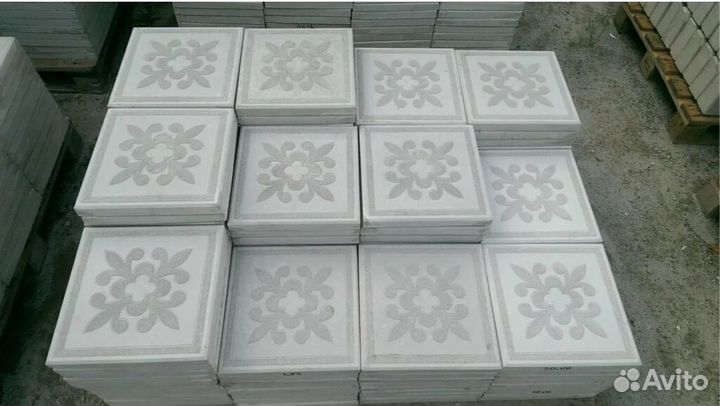 Плитка 30х30х3 см