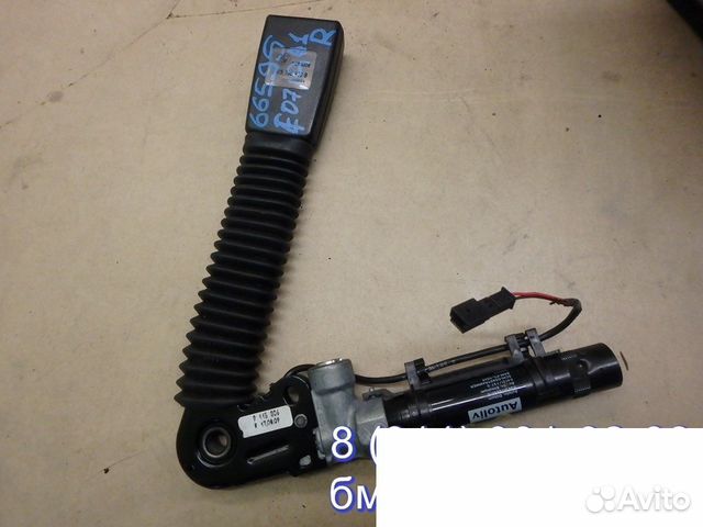 Ответная часть ремня безопасности бмв