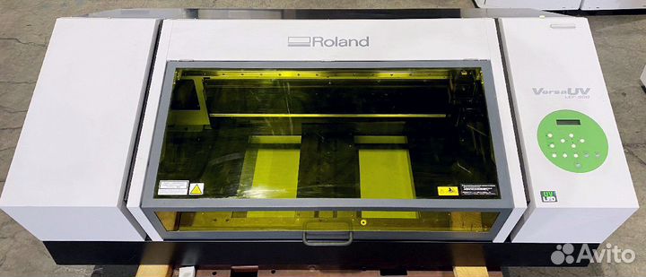 Уф-принтер Roland LEF-300 с новыми головками