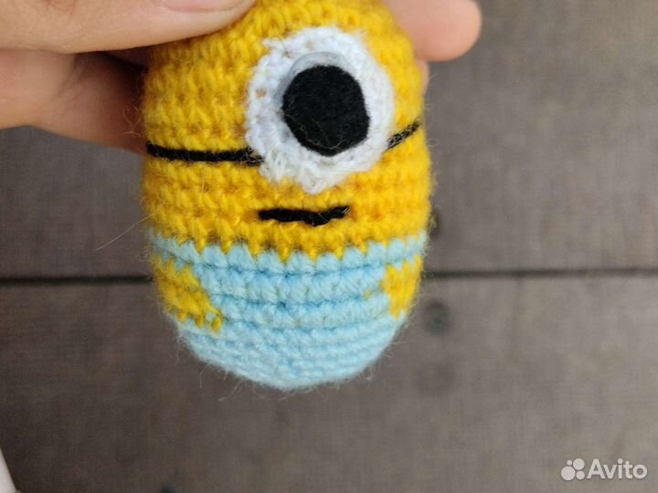 Брелок миньён