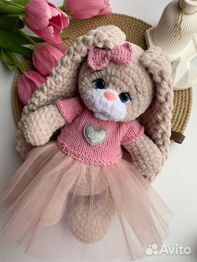 Плюшевый зайка ручной работы