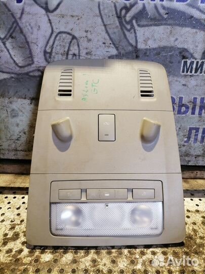 Плафон салонный Opel Astra J GTC