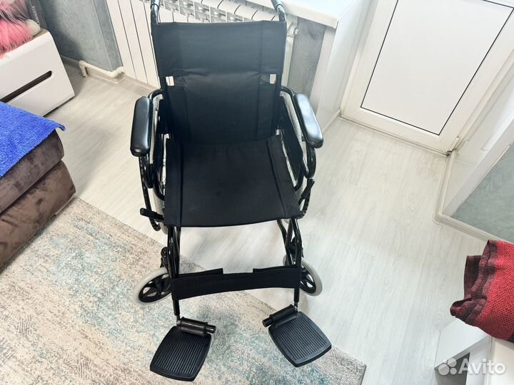 Коляска инвалидная