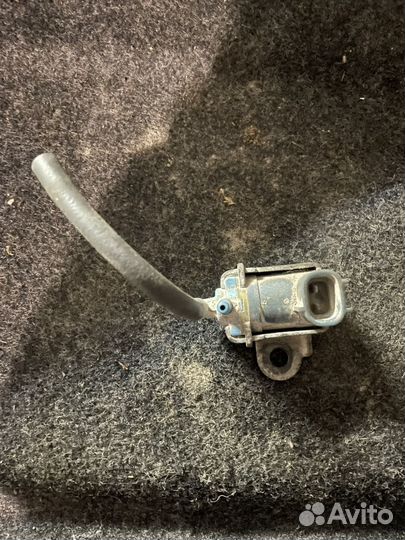 Клапан вакуумный Toyota
