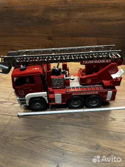 Машина пожарная большая