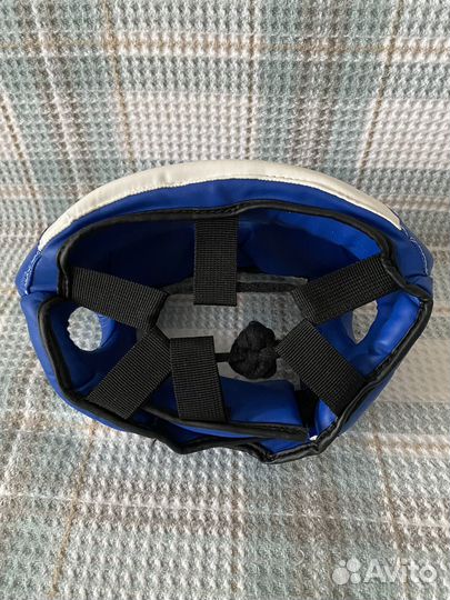 Боксерский шлем