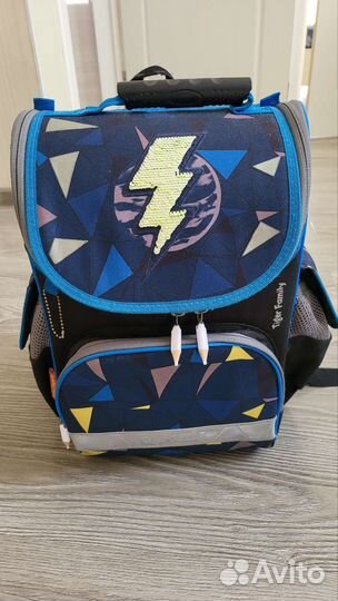 Школьный рюкзак