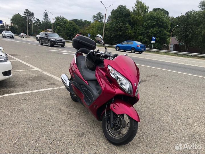 Макси-скутер Suzuki Skywave 250 SS 2009 г