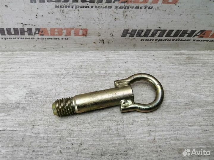 Крюк буксировочный Мазда 3 BK бк