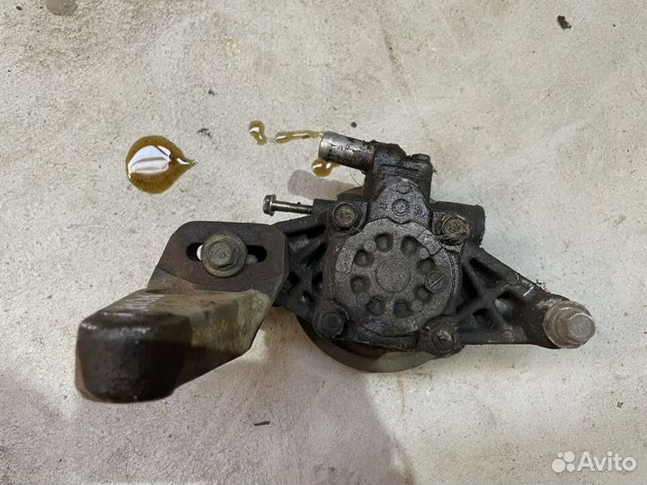 Насос гур Honda Integra D3 купе